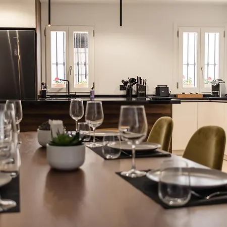 アパート Worklife - Luxury & Coworking In グラサレマ